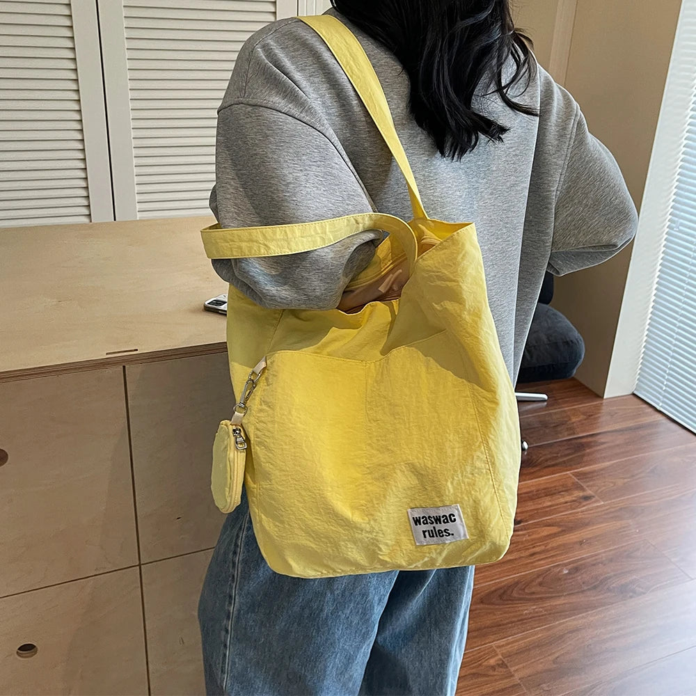 Reusable Large-Capacity Tote Bag – Foldable Outdoor Camping Travel Satchel with Printed Pattern