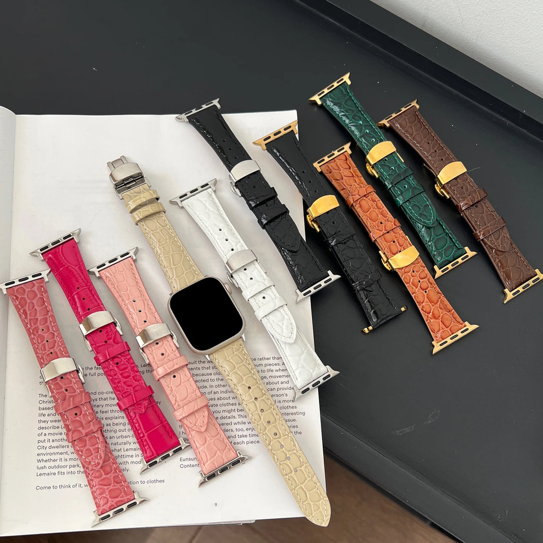 Luxury Metal Strap for Apple Watch – Fashion Buckle Band for Series 9/SE/8/7/Ultra (49mm, 45mm, 42mm, 38mm)